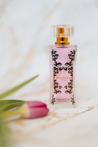 PHEROSTRONG FOR WOMAN FEROMON PARFÜM NŐKNEK